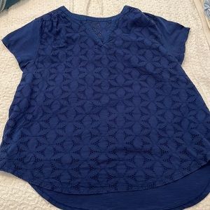 Navy blue short sleeve top size 1X from St. John’s Bay